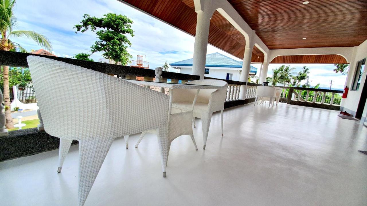 Pawikan Boutique Hotel Moalboal Luaran gambar