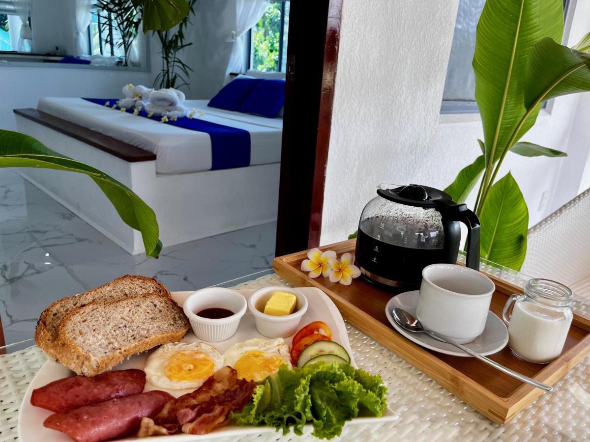 Pawikan Boutique Hotel Moalboal Luaran gambar