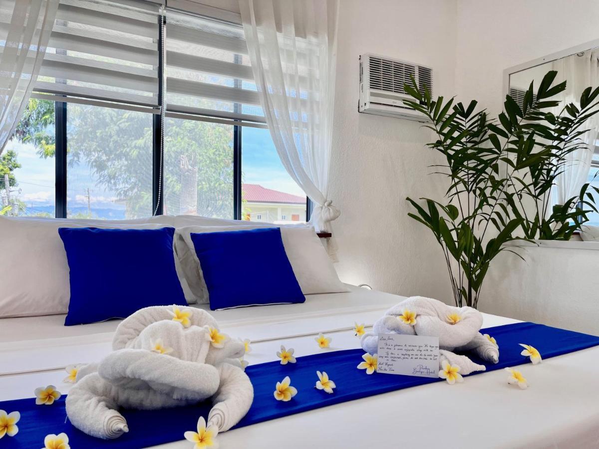 Pawikan Boutique Hotel Moalboal Luaran gambar