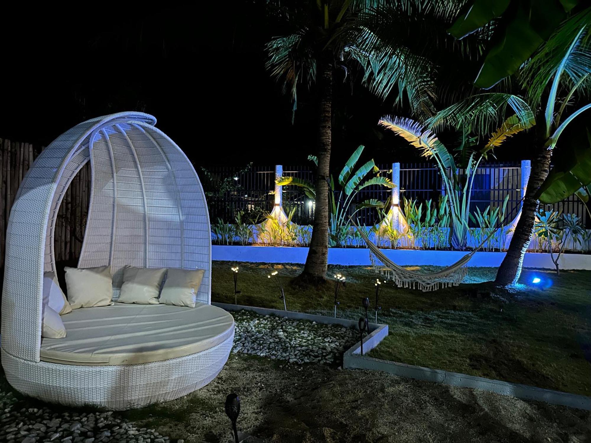 Pawikan Boutique Hotel Moalboal Luaran gambar