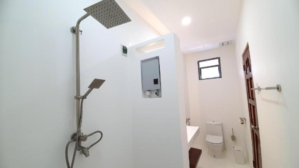 Pawikan Boutique Hotel Moalboal Luaran gambar